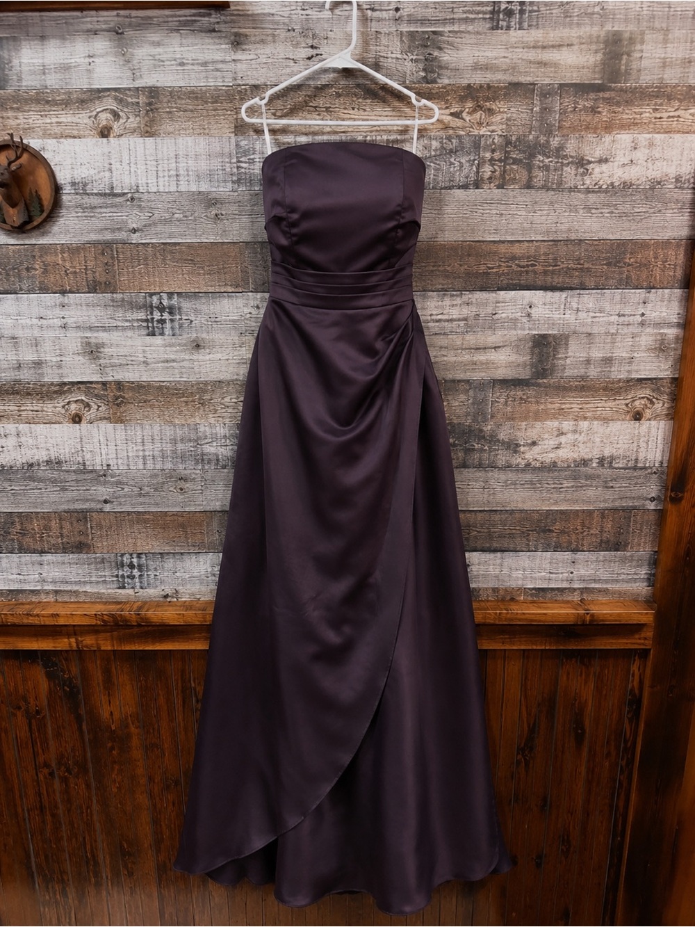David's Bridal Strapless dress size 2